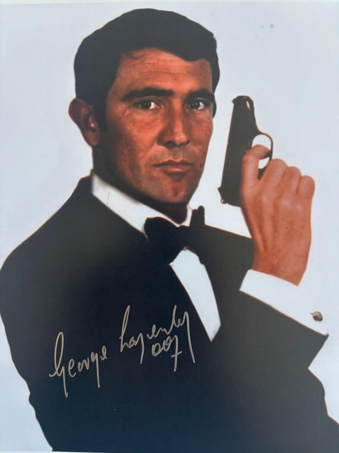 George Lazenby signed Autograph 8x10 James Bond