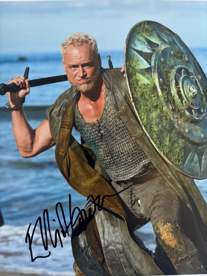 Elliot Cowan signed Autograph 8x10 Krypton, Sinbad, Da Vinci‘s Demons