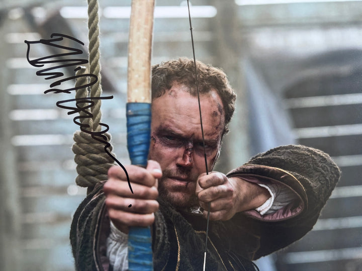 Elliot Cowan signed Autograph 8x10 Krypton, Sinbad, Da Vinci‘s Demons