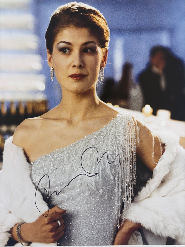 Rosemund Pike signed Autograph 8x10 James Bond