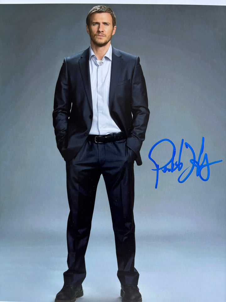 Patrick Heusinger signed Autograph 8x10 Absentia